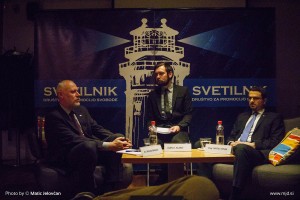 Ogledalo demokracije 11