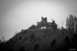 20160311 DSC07420 300x200 - Smlednik Castle Ruins