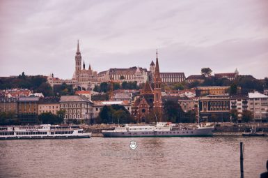 2017 10 21 16.15.20 DSC0187 web wm 385x255 - Hillsong in Budapest with my Nikon